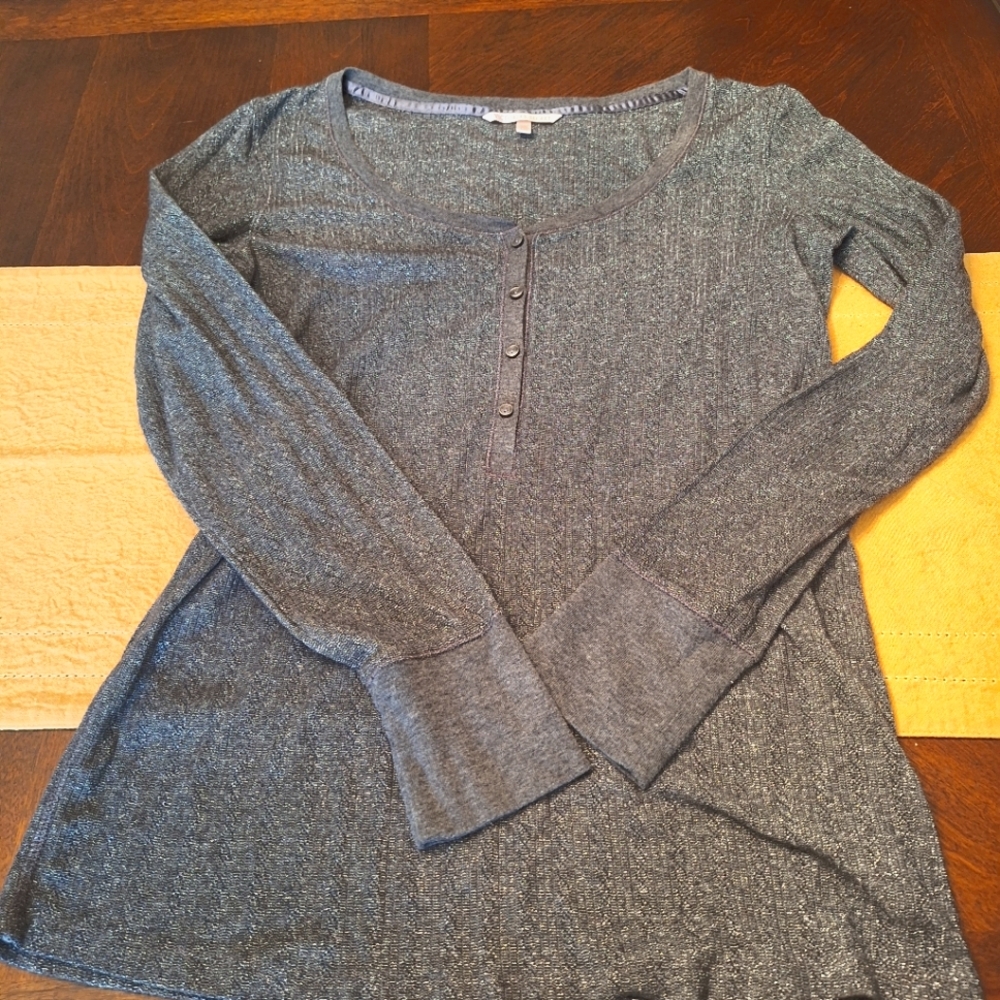 Victoria's Secret Gray Silver Metallic Henley Long Sleeve Top Sz Large